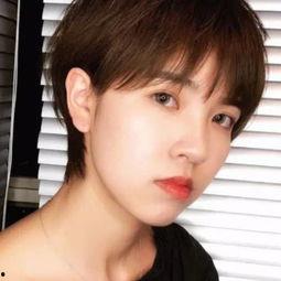 新式短发图片大全,新式短发图片大全赏析