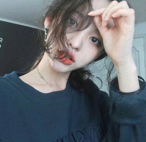 头像女图片,头像美女的时尚风采