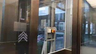 观光电梯视频,穿梭云端，尽览城市美景