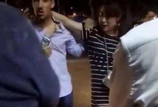 野战爱视频在线观看,激情燃烧的战场情感之旅