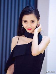 杨颖嘟嘴图片大全,萌态尽显！