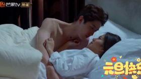 赵圆瑗d床戏吻戏,情感纠葛引观众热议