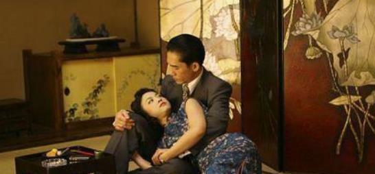 国外床戏假戏真做的,床戏假戏真做的惊悚真相