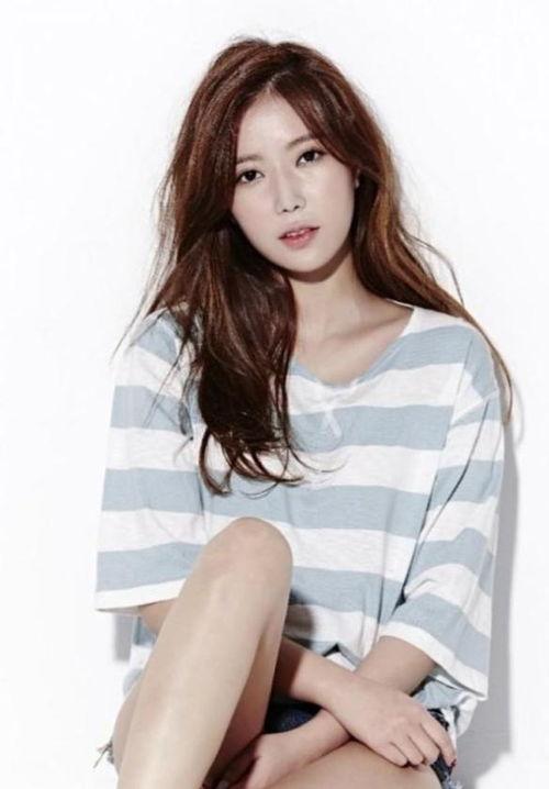 韩国演员林秀香,璀璨星途，韩国影视界的璀璨明珠