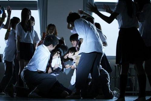 日本告白影评,青春的伤痕与救赎